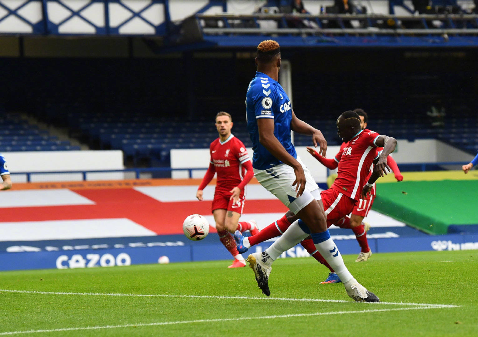 像网球和足 像网球和足